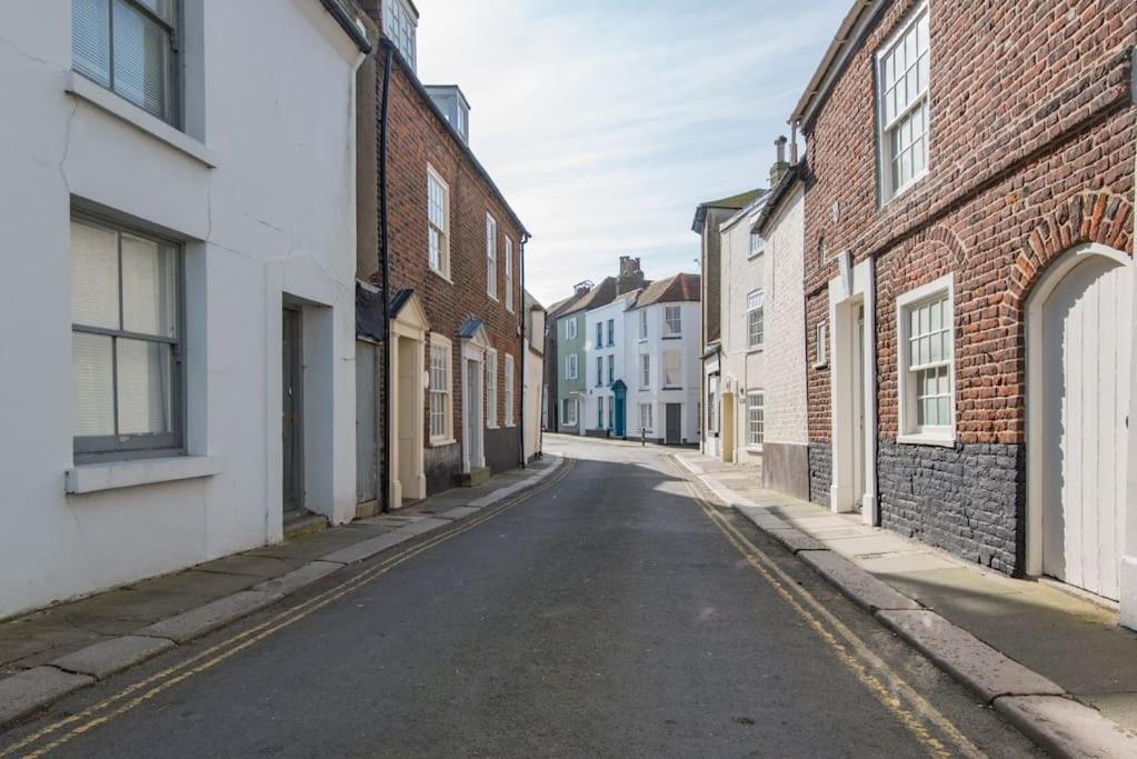 Tally Ho Deal Exterior photo