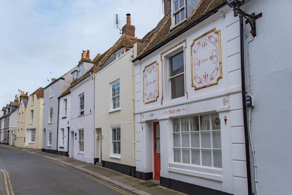 Tally Ho Deal Exterior photo